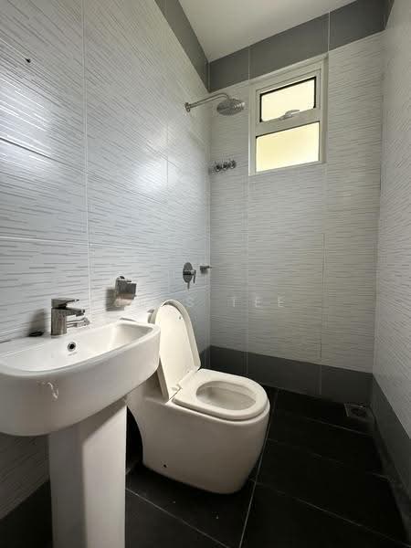 Bungalow House for Sale in Seksyen U13 (Setia Alam) - Jess Tee - Bathroom - PropertyGuru.com.my