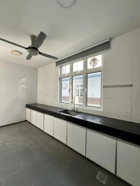 Bungalow House for Sale in Seksyen U13 (Setia Alam) - Jess Tee - Kitchen - PropertyGuru.com.my