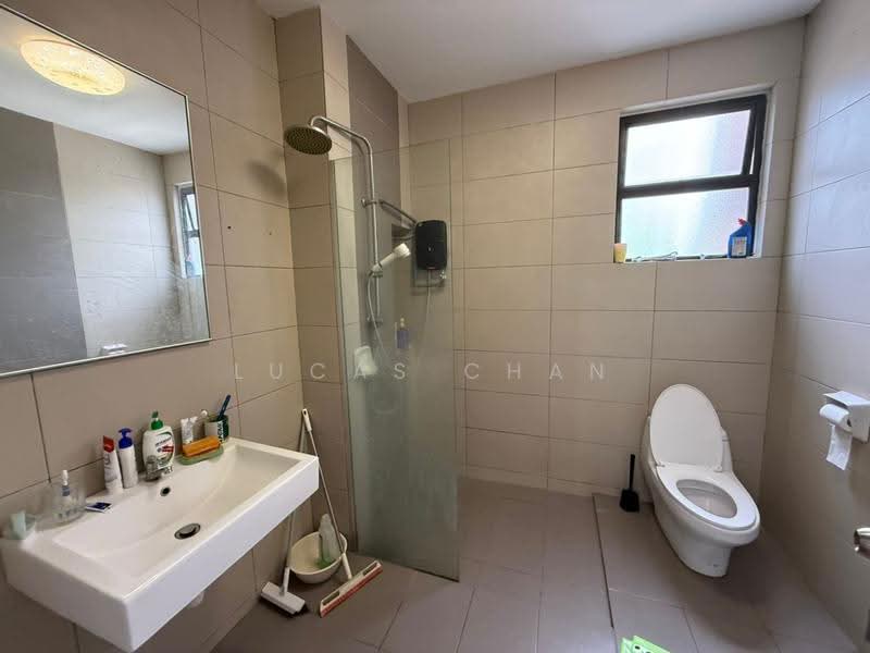 2-storey Terraced House for Sale in Bandar Tasik Puteri (Rawang) - Lucas Chan - Bathroom - PropertyGuru.com.my