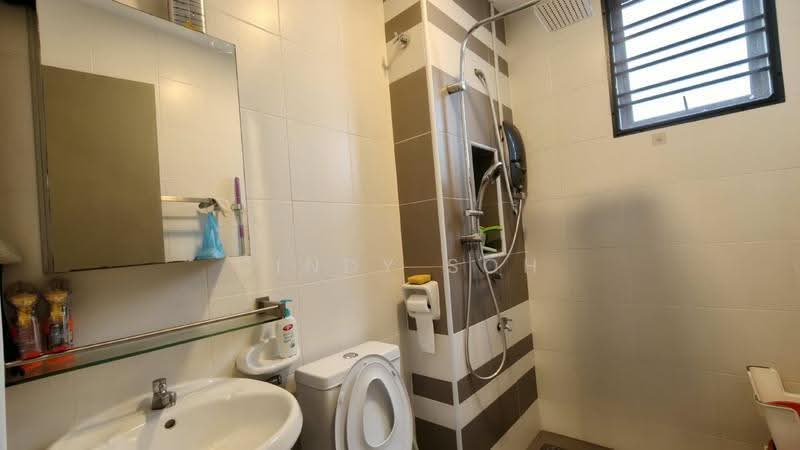 2-storey Terraced House for Sale in Bandar Dato Onn (Tebrau) - Cindy Soh - Bathroom - PropertyGuru.com.my