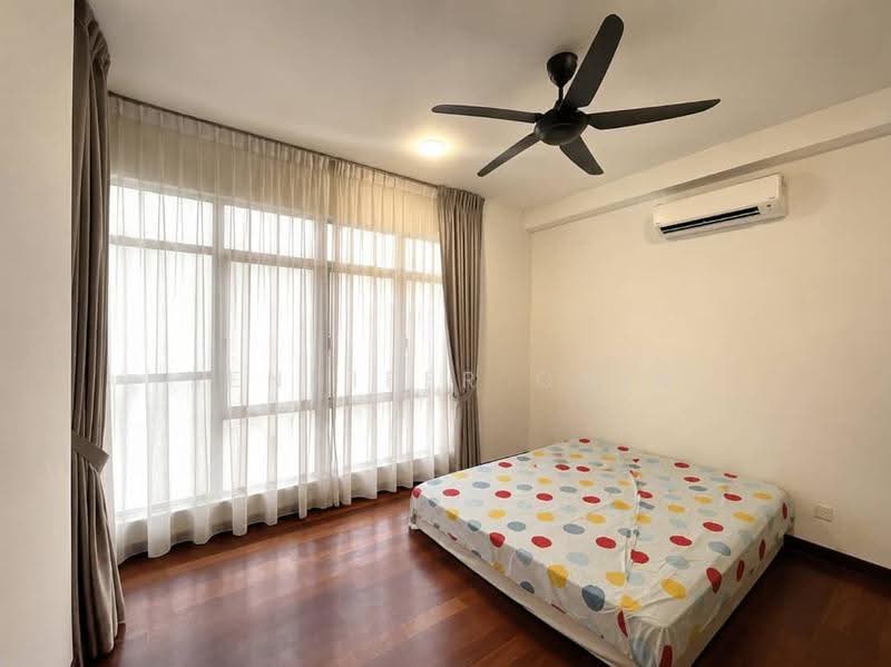 Kondominium untuk Disewa di Paraiso Residence @ The Earth - Jennifer Chin - Bedroom - PropertyGuru.com.my