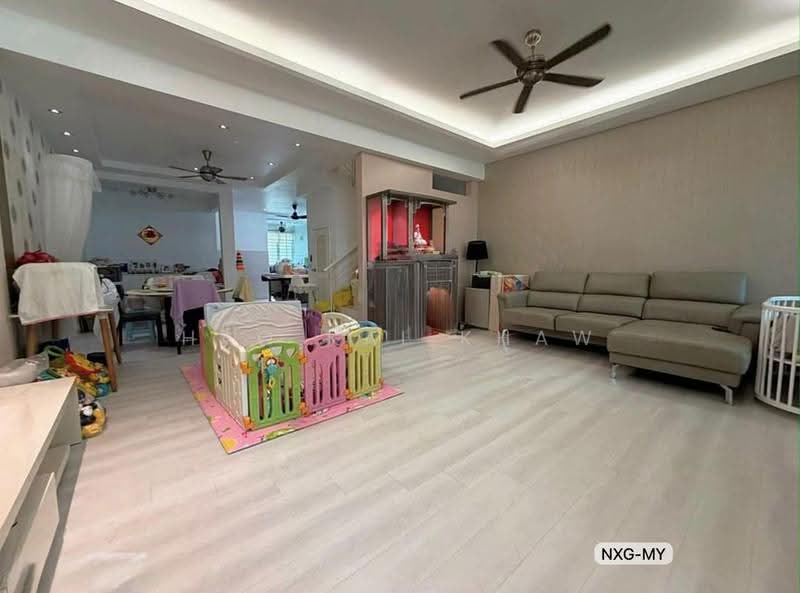 Rumah Teres 2-Tingkat untuk Dijual di Setia Indah 12 (Setia Alam) - Hao Kai Khaw - Living Room - PropertyGuru.com.my