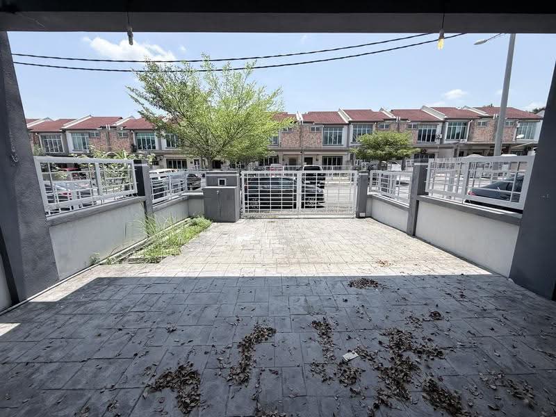 2-storey Terraced House for Rent in Semenyih (Selangor) - Arthur Tan - Exterior - PropertyGuru.com.my
