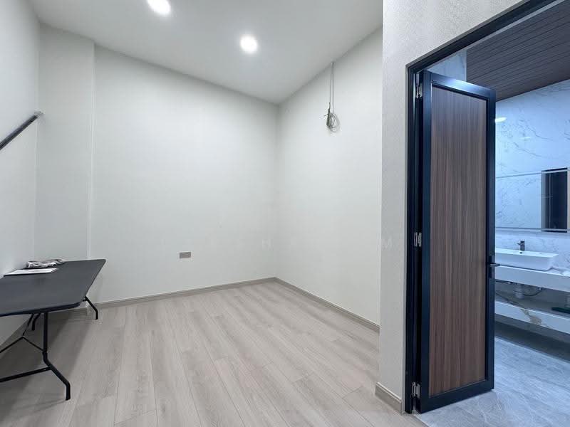 Semi-Detached House for Sale in Kota Damansara (Selangor) - Tarsha Lim - Interior - PropertyGuru.com.my