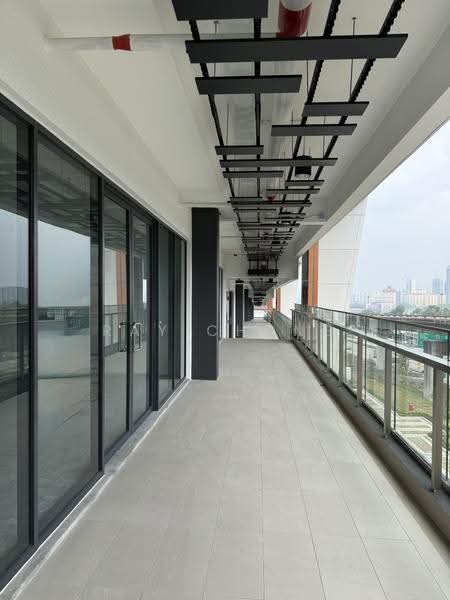 Shop / Office untuk Disewa di BANDAR PUCHONG JAYA (Puchong) - Ray Chong - Corridor - PropertyGuru.com.my