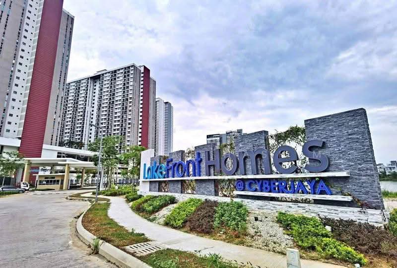 Condominium for Sale at Lakefront Residence - Ruqayyah Hashim - Exterior - PropertyGuru.com.my