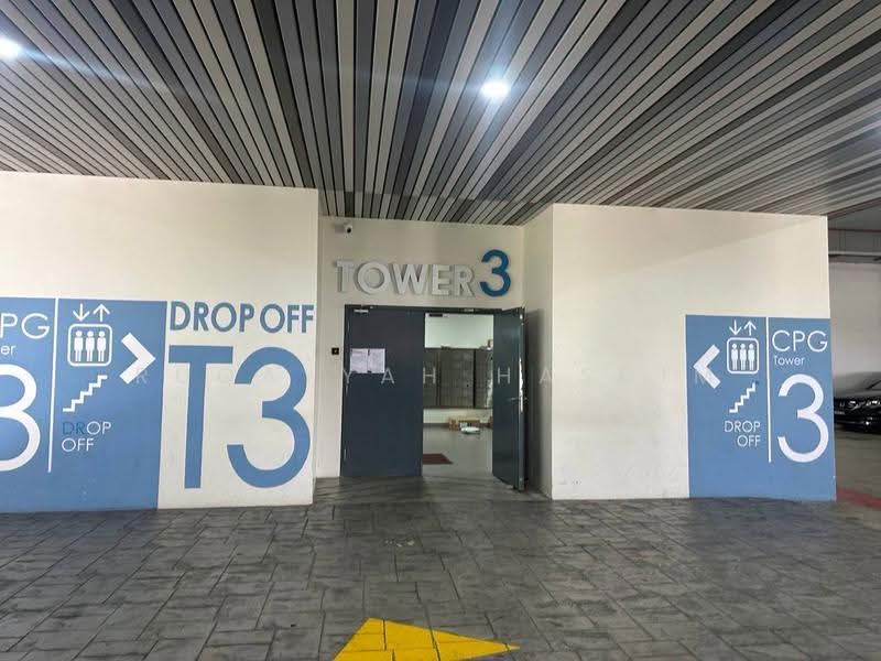 Condominium for Sale at Lakefront Residence - Ruqayyah Hashim - Entrance - PropertyGuru.com.my