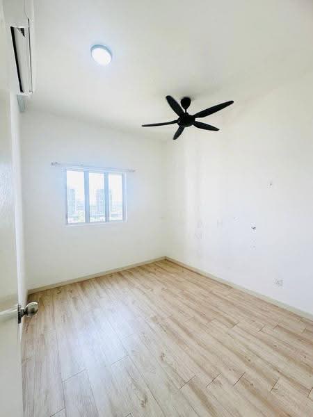 Condominium for Sale at Lakefront Residence - Ruqayyah Hashim - Interior - PropertyGuru.com.my