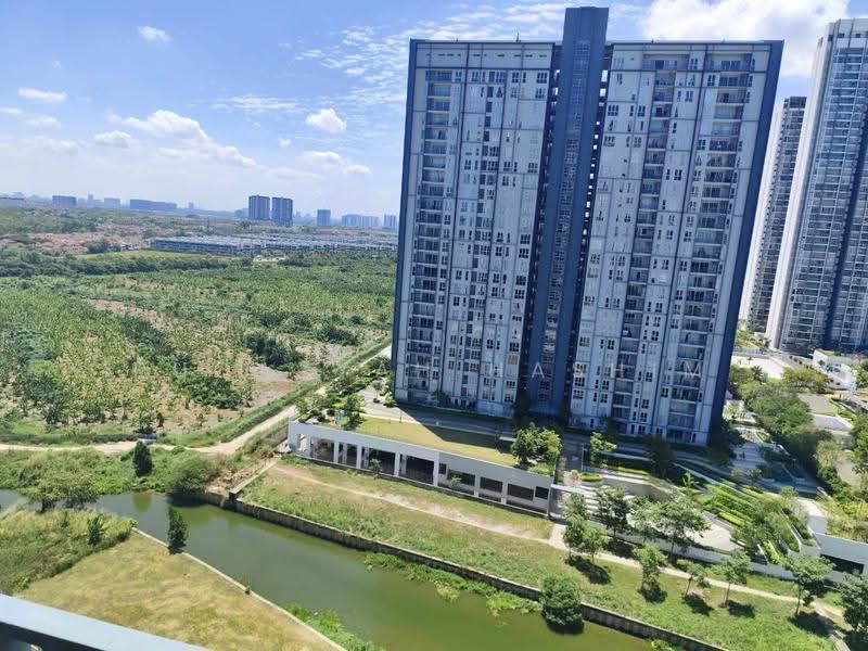 Condominium for Sale at Lakefront Residence - Ruqayyah Hashim - Exterior - PropertyGuru.com.my