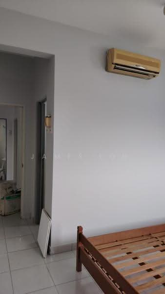 Pangsapuri untuk Disewa di Kemuning Aman - James Loh - Bedroom - PropertyGuru.com.my