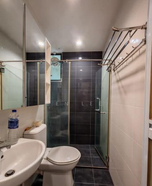 Pangsapuri untuk Dijual di Lavinia Apartments - Ben Lee - Bathroom - PropertyGuru.com.my