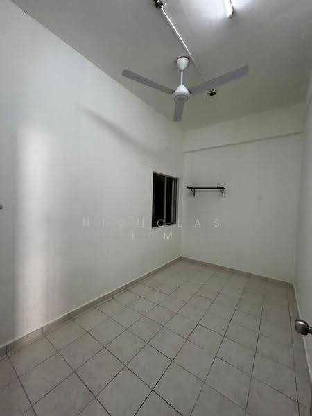 Flat for Sale at Sri Manja Square Petaling Jaya - Nicholas Lim - Interior - PropertyGuru.com.my