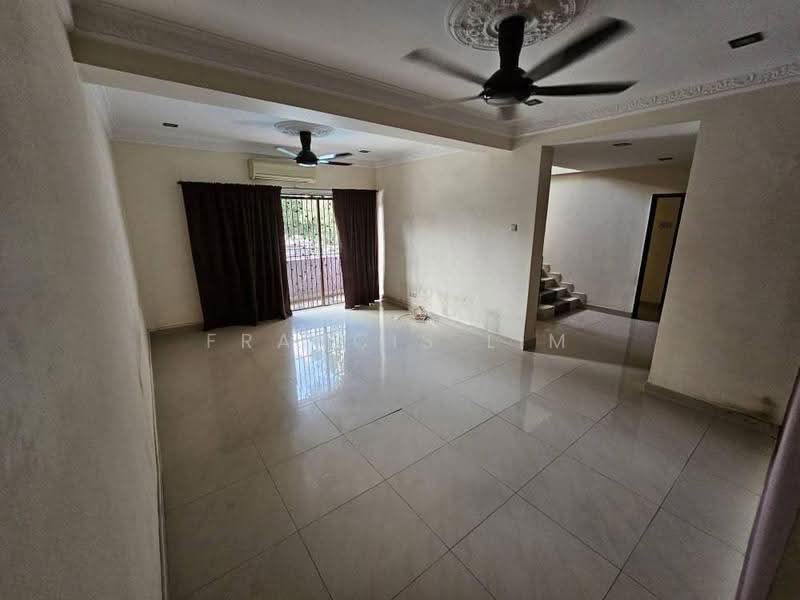 Kondominium untuk Dijual di Impian Heights - Francis Lim - Living Room - PropertyGuru.com.my
