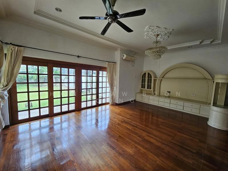 Bungalow House untuk Dijual di Taman Jesselton Height (Ayer Itam) - Zhonl Saw Boon Loong - Living Room - PropertyGuru.com.my