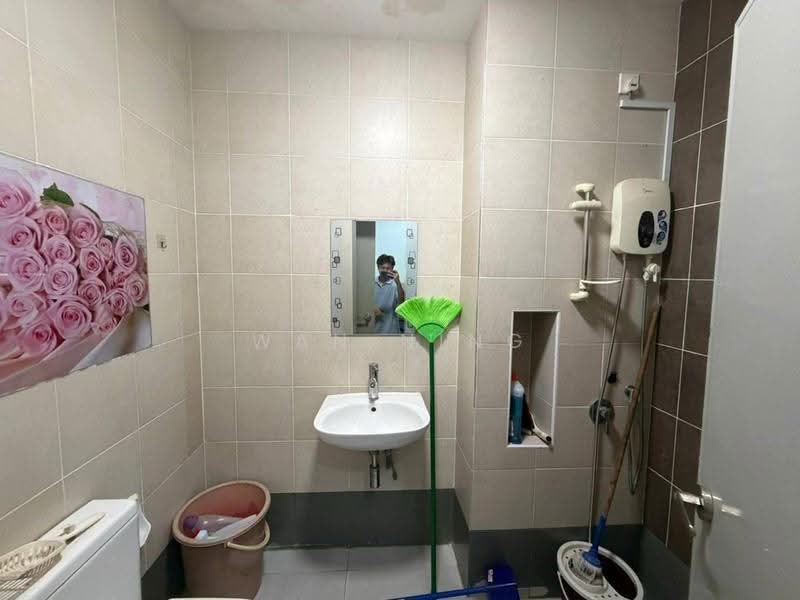 Kondominium untuk Dijual di PARC Regency (Residensi Masai) - Wan Ning - Bathroom - PropertyGuru.com.my