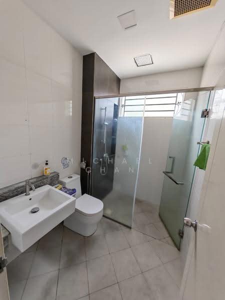 Rumah Teres 2-Tingkat untuk Dijual di Puchong (Selangor) - Michael Chan - Bathroom - PropertyGuru.com.my