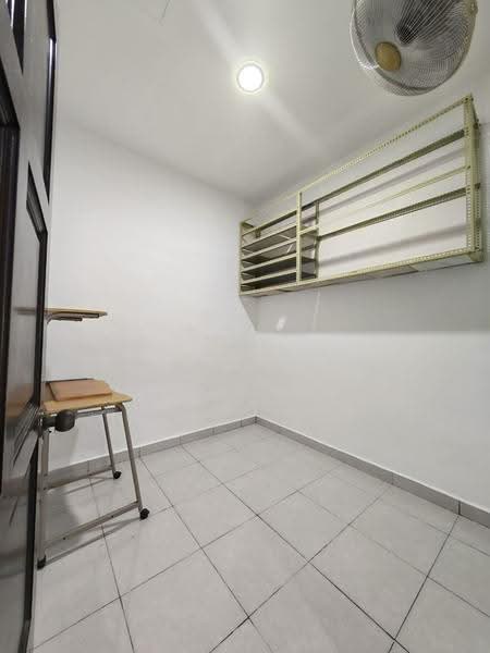 1-storey Terraced House for Sale in Pulai (Johor) - Kim Hon - Study - PropertyGuru.com.my