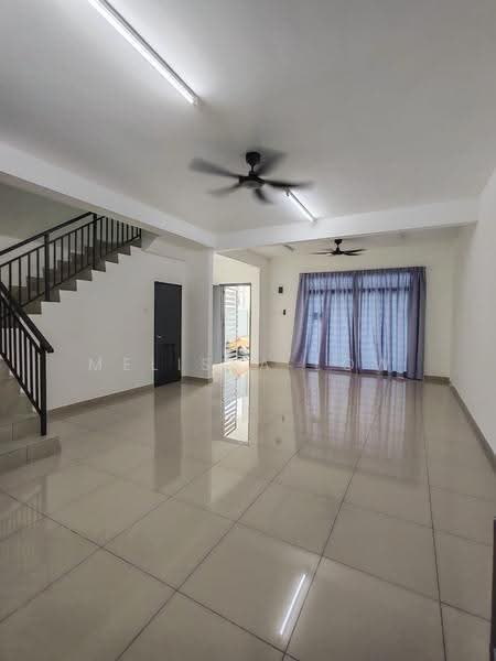 Rumah Teres 2-Tingkat untuk Disewa di Johor Bahru (Johor) - Melissa Low - Living Room - PropertyGuru.com.my