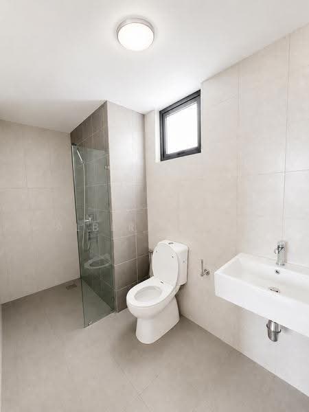 Kediaman Servis untuk Disewa di Aster Hill - Albert Teng - Bathroom - PropertyGuru.com.my