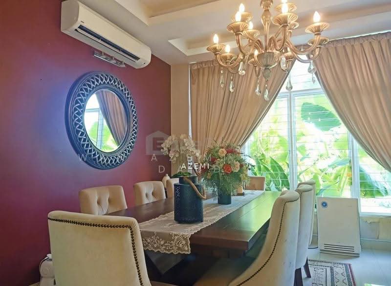 Bungalow House for Sale in Sungai Buloh (Selangor) - Wan Azemi Wan Daud - Dining Room - PropertyGuru.com.my