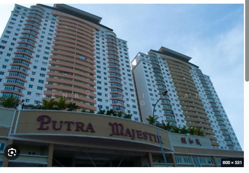 Kediaman Servis untuk Dijual di Putra Majestik - Henry Kooi Kuan Xiang - PropertyGuru.com.my