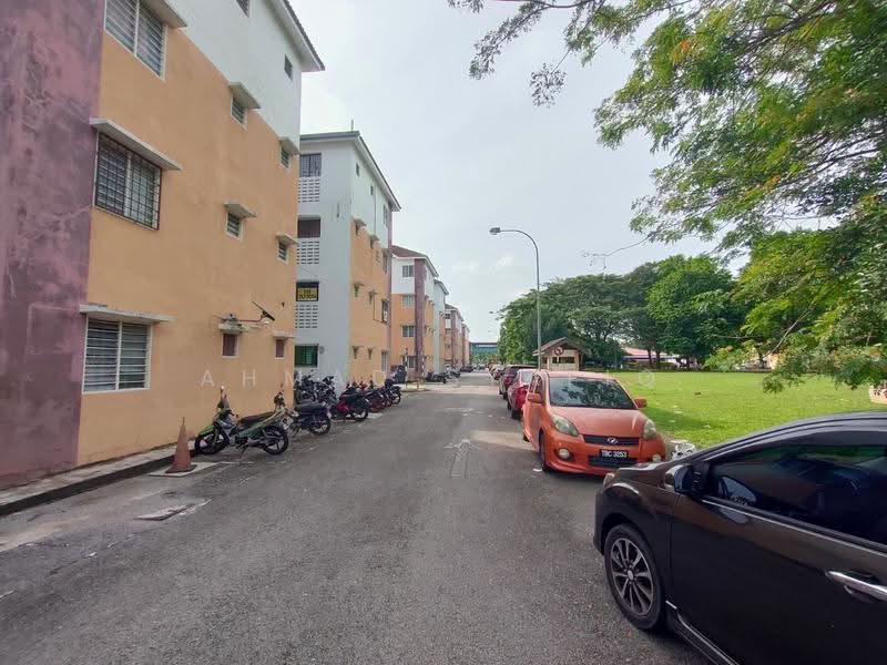 Apartment for Sale at Pangsapuri Arista - Ahmad Syafiq - Exterior - PropertyGuru.com.my