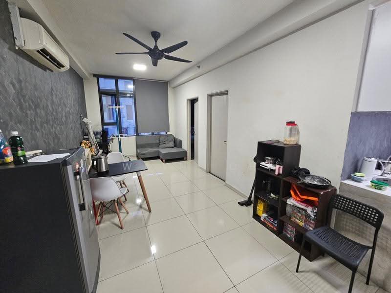 Kediaman Servis untuk Disewa di Centrestage Designer Suite - Wayne Oh - Living Room - PropertyGuru.com.my