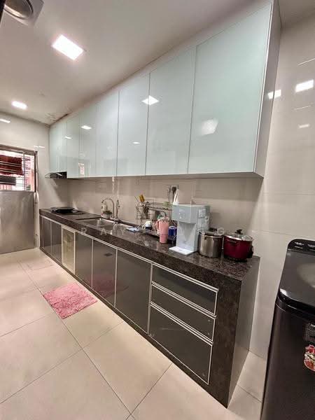 Rumah Teres 2.5-Tingkat untuk Dijual di Johor Bahru (Johor) - Ray Wong - Kitchen - PropertyGuru.com.my