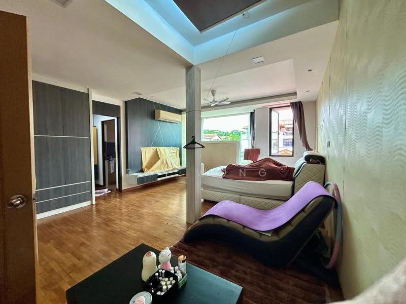 Rumah Teres 2.5-Tingkat untuk Dijual di Johor Bahru (Johor) - Ray Wong - Bedroom - PropertyGuru.com.my