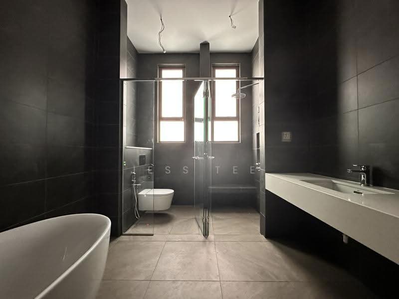 Bungalow House for Sale in Setia Eco Park (Setia Alam) - Jess Tee - Bathroom - PropertyGuru.com.my
