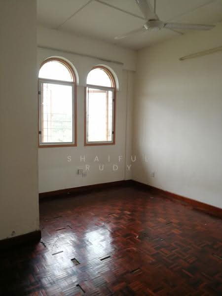 Pangsapuri untuk Dijual di Intan Apartment - Shaiful Rudy - PropertyGuru.com.my
