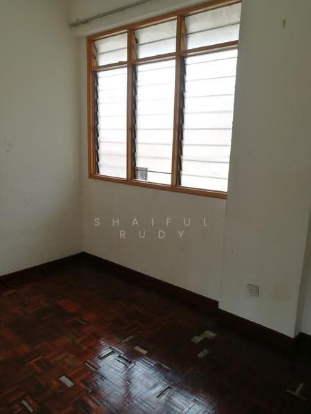 Pangsapuri untuk Dijual di Intan Apartment - Shaiful Rudy - PropertyGuru.com.my