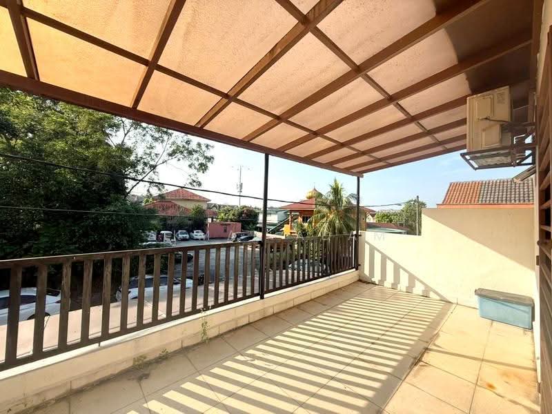 Terraced House for Sale in Bandar Bukit Puchong (Puchong) - Akmal Adam - Balcony - PropertyGuru.com.my
