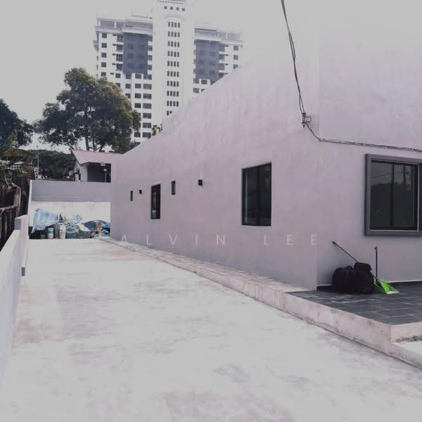 Bungalow House for Sale in Kampung Aman (Johor Bahru) - Calvin Lee - PropertyGuru.com.my