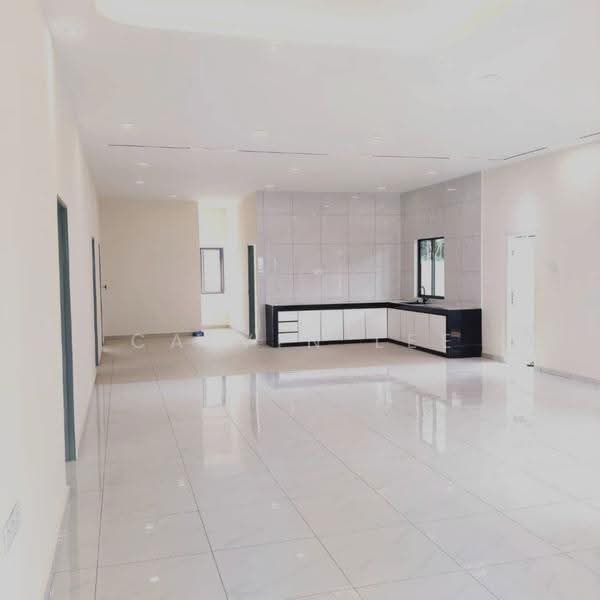 Bungalow House for Sale in Kampung Aman (Johor Bahru) - Calvin Lee - PropertyGuru.com.my