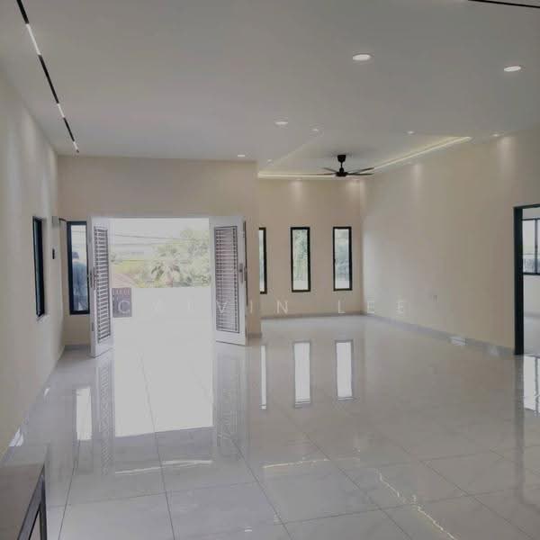 Bungalow House for Sale in Kampung Aman (Johor Bahru) - Calvin Lee - PropertyGuru.com.my