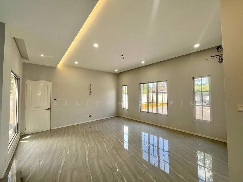 Bungalow House for Sale in Bukit Mahkota (Bangi) - Masnizah Arifin - Living Room - PropertyGuru.com.my