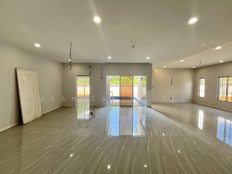 Bungalow House for Sale in Bukit Mahkota (Bangi) - Masnizah Arifin - Living Room - PropertyGuru.com.my