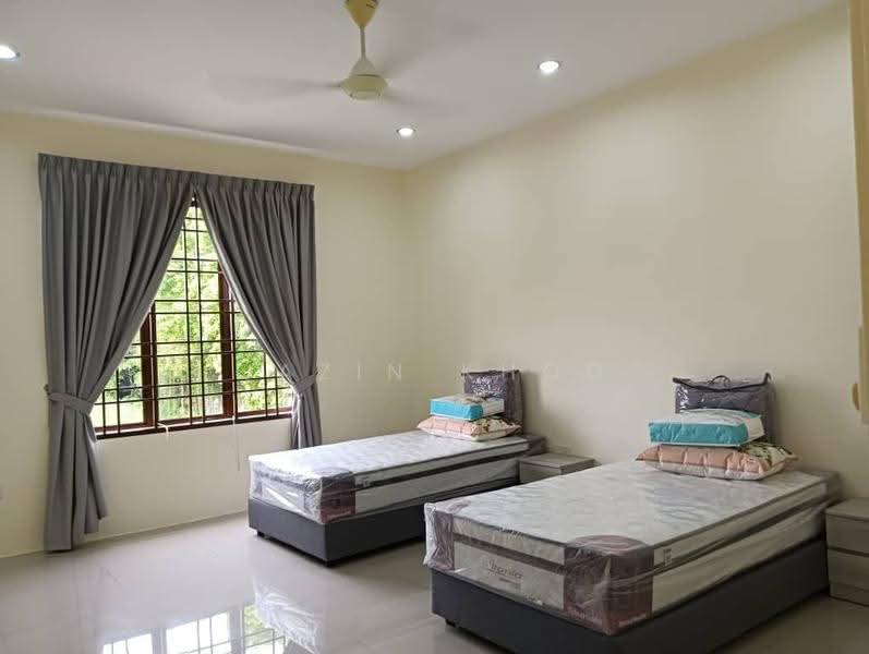 Rumah Berkembar untuk Dijual di Taman Pari (Ipoh) - Qazin Khoo - Bedroom - PropertyGuru.com.my