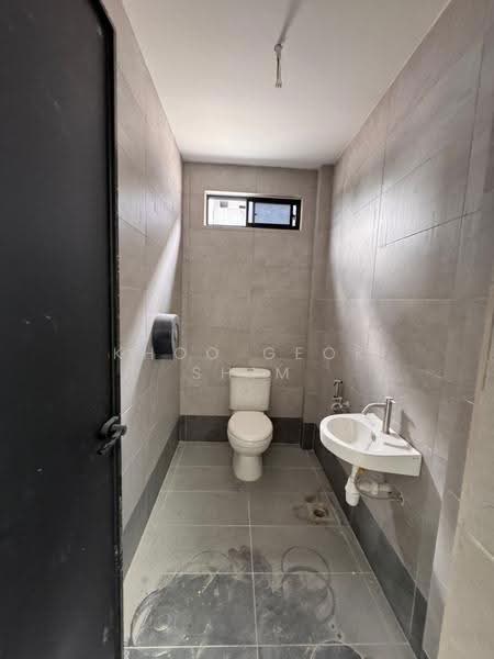 Factory for Sale in Taman Kapar Permai (Kapar) - KHOO GEOK SHIM - Bathroom - PropertyGuru.com.my