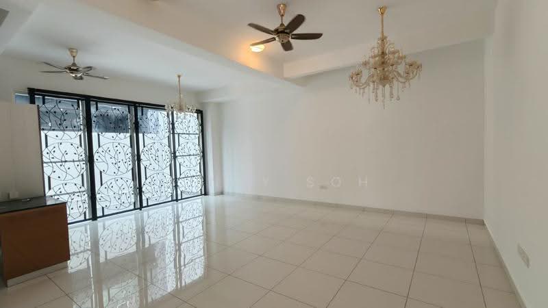 Rumah Kluster untuk Dijual di Taman Austin Heights (Tebrau) - Cindy Soh - Living Room - PropertyGuru.com.my