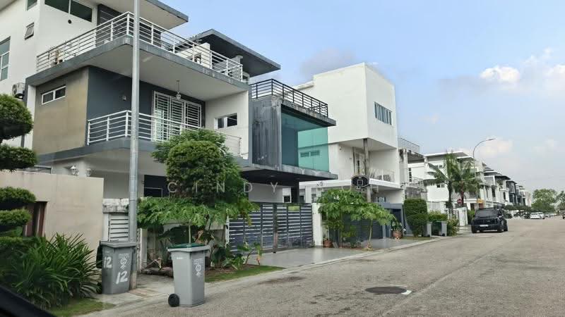Rumah Kluster untuk Dijual di Taman Austin Heights (Tebrau) - Cindy Soh - Exterior - PropertyGuru.com.my