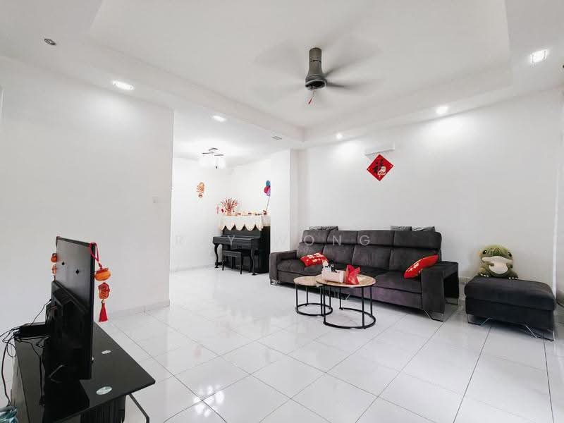 1.5-storey Terraced House for Sale in Bukit Indah (Iskandar Puteri (Nusajaya)) - Ray Wong - Living Room - PropertyGuru.com.my