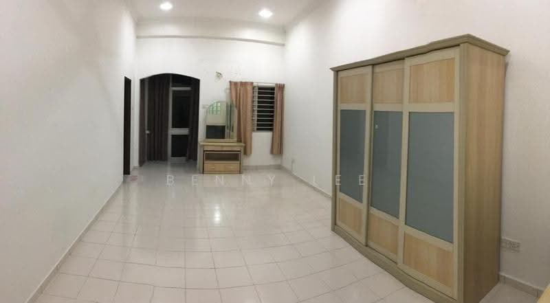 Rumah Teres 2.5-Tingkat untuk Dijual di Taman Bukit Serdang (Seri Kembangan) - Benny Lee - Interior - PropertyGuru.com.my
