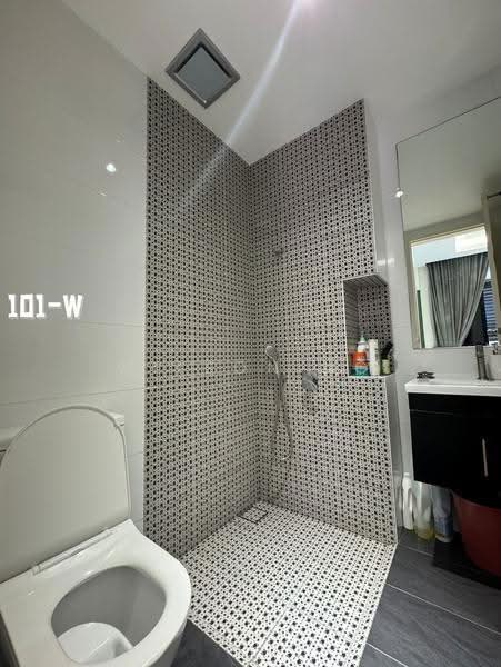 Semi-Detached House for Sale in Setia Alam (Selangor) - Wilson Ng - Bathroom - PropertyGuru.com.my