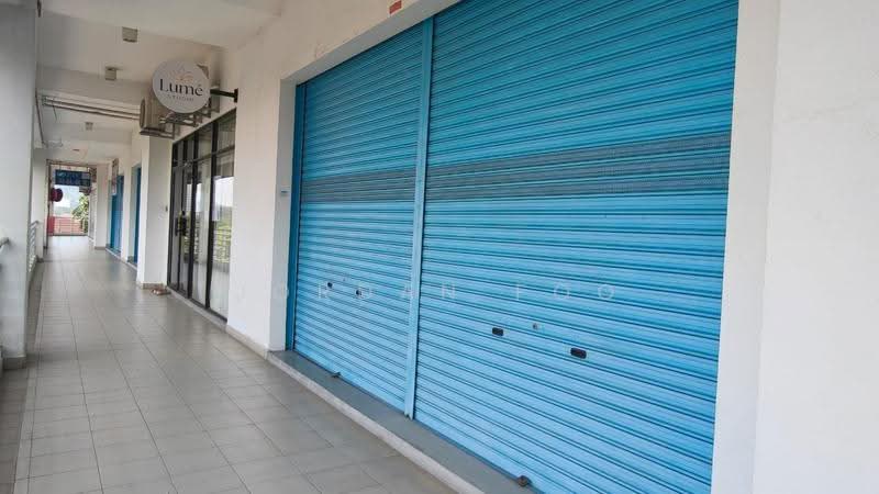 Shop / Office for Sale in Sungai Ara (Penang) - Jordan Foo - Corridor - PropertyGuru.com.my