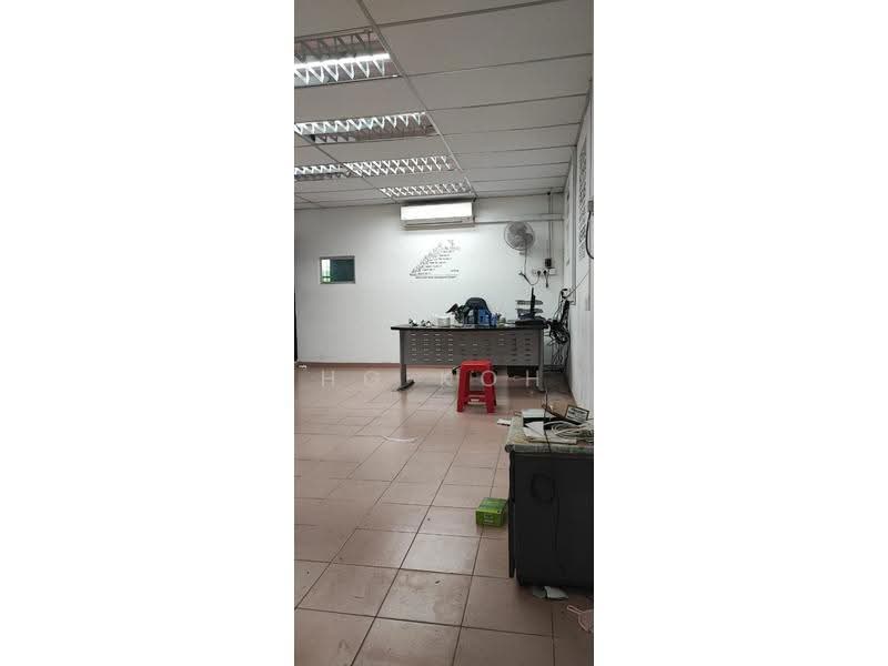 Kilang untuk Dijual di Batu Berendam (Melaka) - HG KOH - Interior - PropertyGuru.com.my