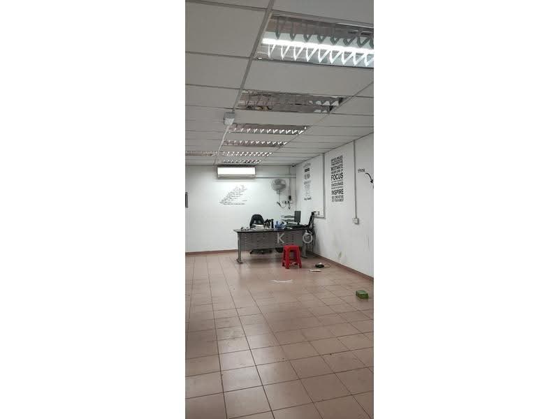 Kilang untuk Dijual di Batu Berendam (Melaka) - HG KOH - Interior - PropertyGuru.com.my