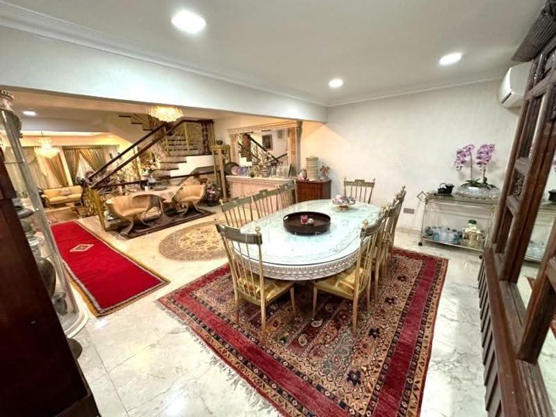 Rumah Berkembar untuk Dijual di Kelana Jaya (Petaling Jaya) - Christine Tan - Dining Room - PropertyGuru.com.my