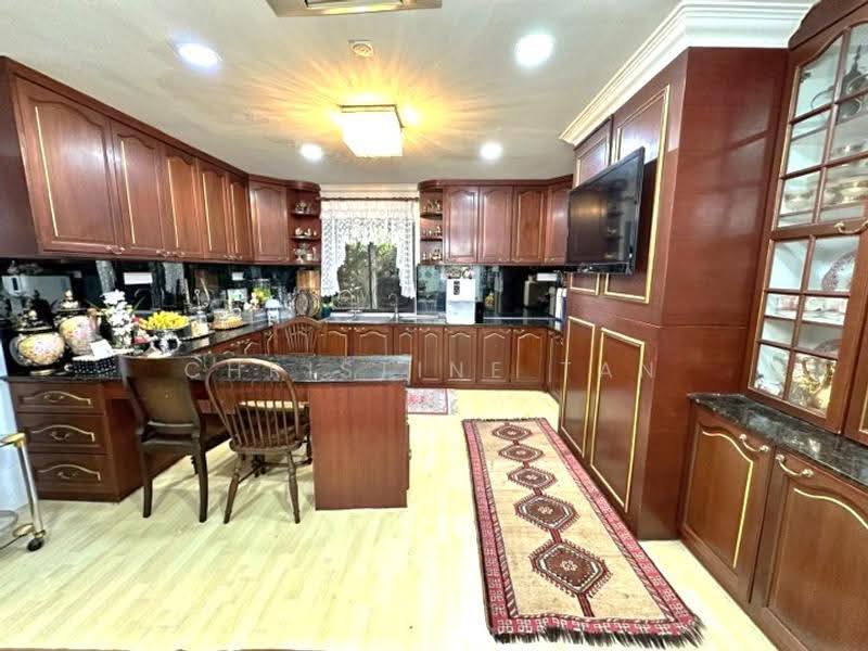 Rumah Berkembar untuk Dijual di Kelana Jaya (Petaling Jaya) - Christine Tan - Kitchen - PropertyGuru.com.my